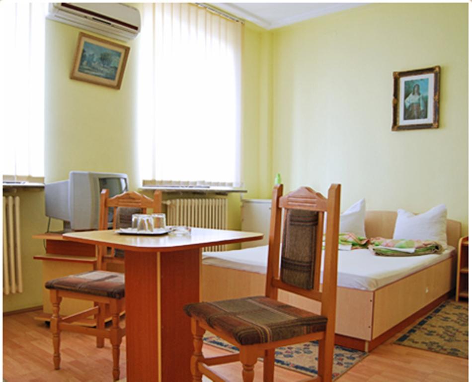 Hotel Continental City Center Iasi Extérieur photo